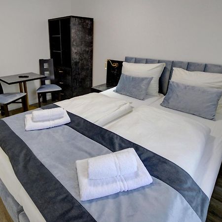 Pension Hygge Am Hafen Flensburg Buitenkant foto